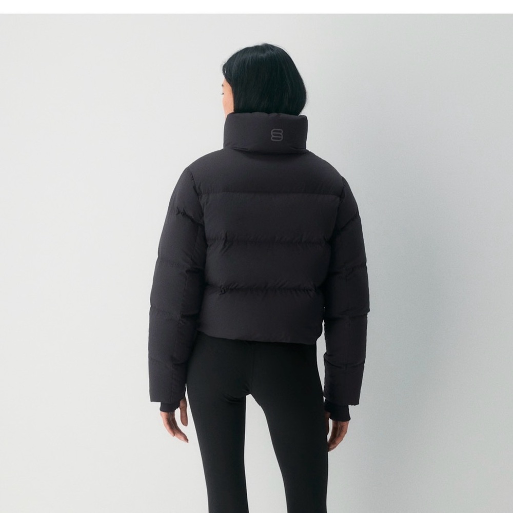 Aritzia Super Mini Puff Jacket - Picture 6 of 7